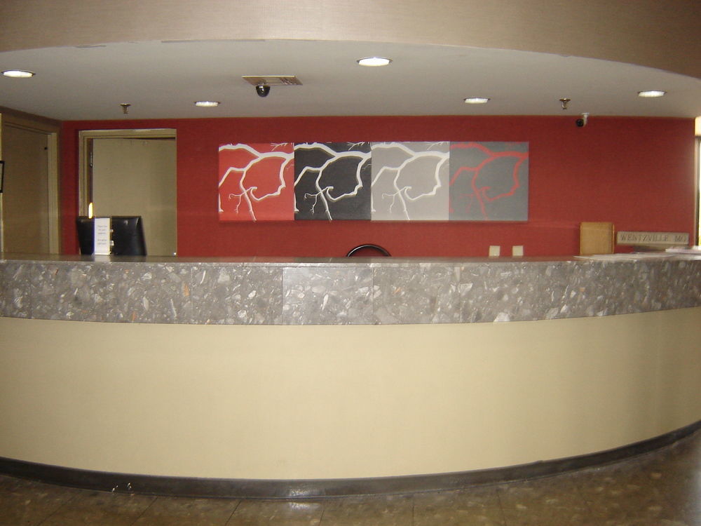 Ramada By Wyndham Wentzville Exterior photo
